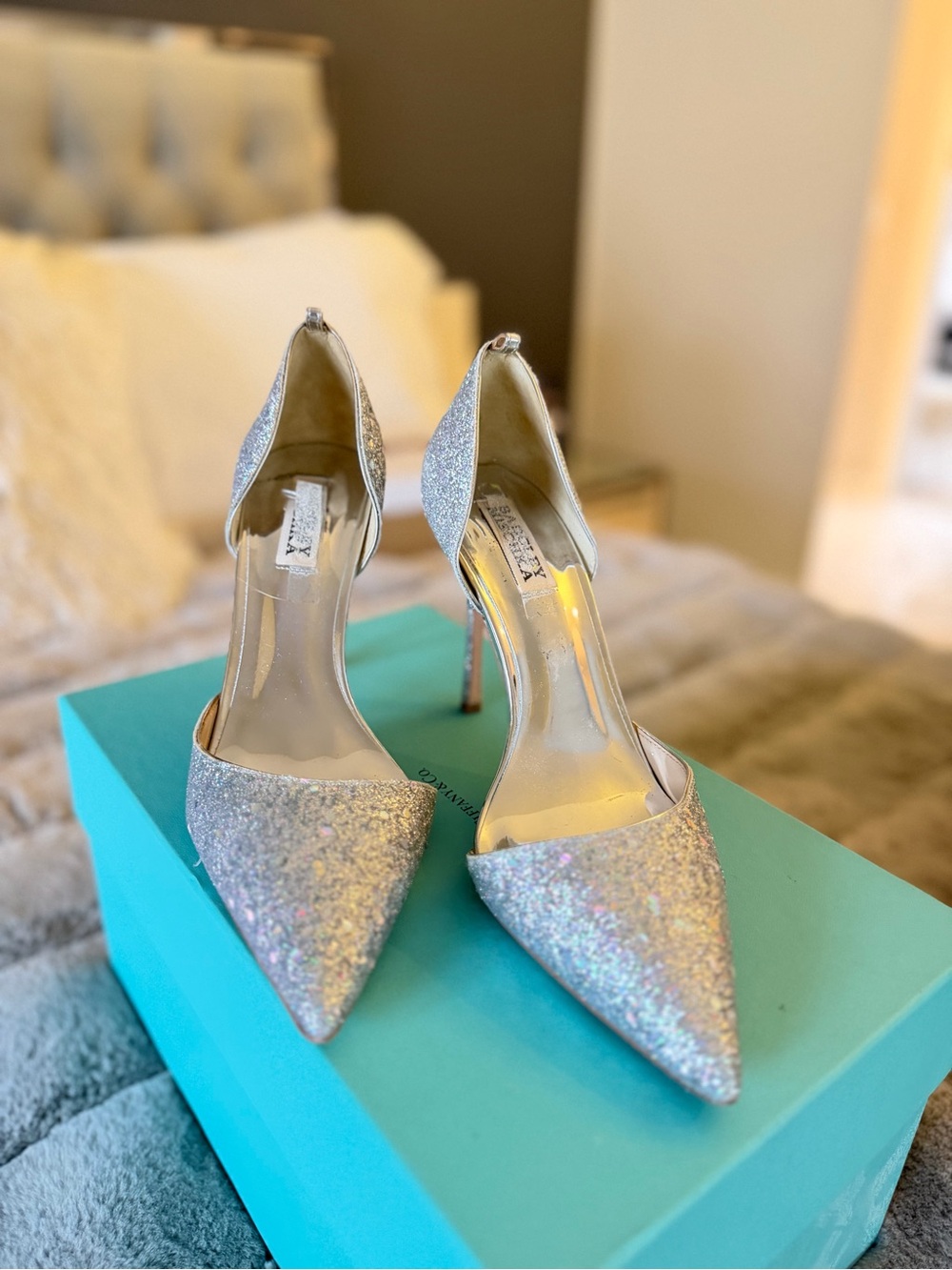 Badgley Mischka Silver Glitter D'Orsay Pointed-Toe Heels